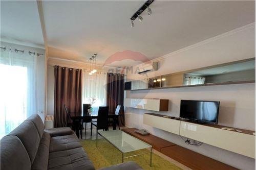 Tirane, jepet me qera apartament 2+1+BLK Kati 4, 90 m² 600 Euro (Perball Delijorgjit)