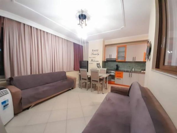 Tirane, jepet me qera apartament 1+1 Kati 6, 50 m² 400 Euro (Zogu i Zi)