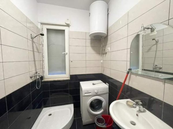 Tirane, jepet me qera apartament 2+1+BLK Kati 4, 105 m² 650 Euro (PRANE ISH-UET)