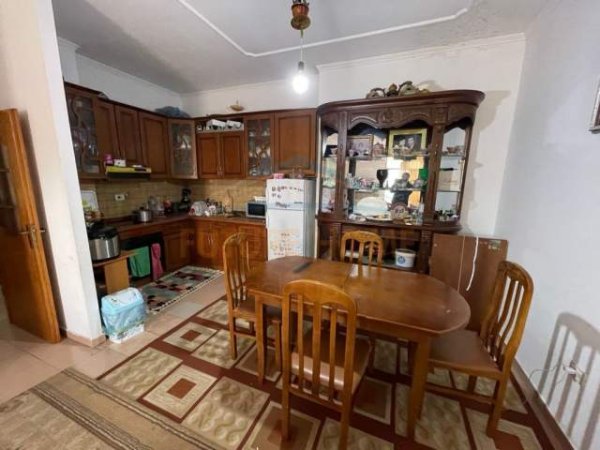 Tirane, shitet apartament 2+1 Kati 9, 89 m² 220.000 Euro (Qender)