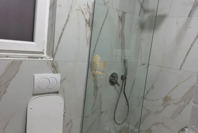 Tirane, jepet me qera apartament 2+1 Kati 1, 110 m² 500 € (Siri Kodra)