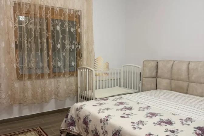 Tirane, jepet me qera apartament 2+1 Kati 1, 110 m² 500 € (Siri Kodra)