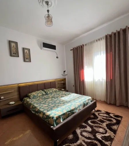 Tirane, jepet me qera apartament 2+1 Kati 2, 90 m² 500 € (BULEVARDI I RI)