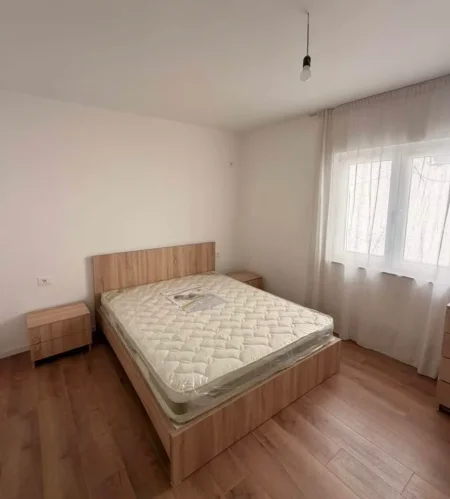 Tirane, jepet me qera apartament 1+1 , 62 m² 600 € 