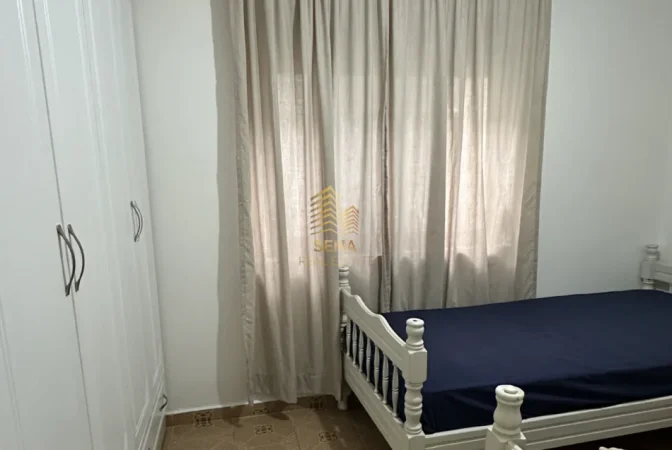 Tirane, jepet me qera apartament 1+1 Kati 2, 50 m² 300 € (Shkoze)