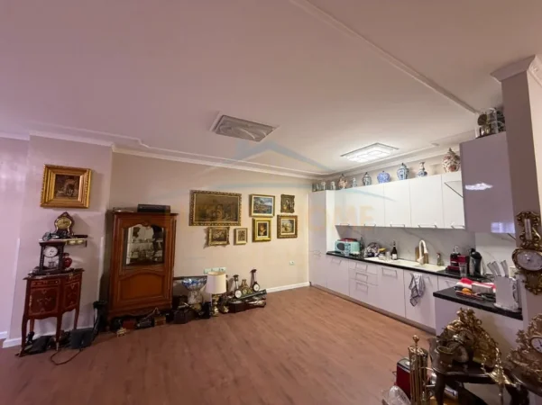 Durres, shitet apartament 2+1+Ballkon Kati 3, 85 m² 140.000 € 