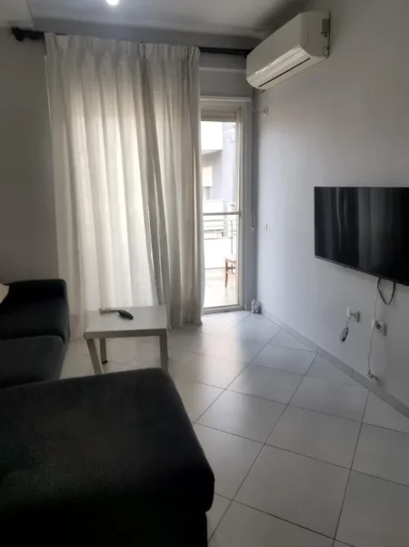 Tirane, jepet me qera apartament 1+1 Kati 7, 70 m² 450 € (Amerikan 3)