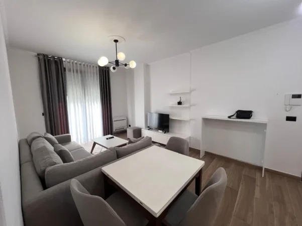 Tirane, jepet me qera apartament 1+1+Ballkon Kati 1, 75 m² 800 € (Sofia Residence Teg)