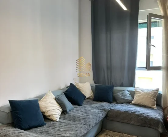 Tirane, jepet me qera apartament 2+1+Ballkon Kati 8, 80 m² 550 € (Ali Demi, Rezidenca Kadiu)