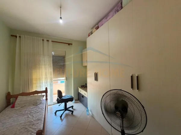 Durres, shitet apartament 2+1+Ballkon Kati 5, 94 m² 137.000 € 