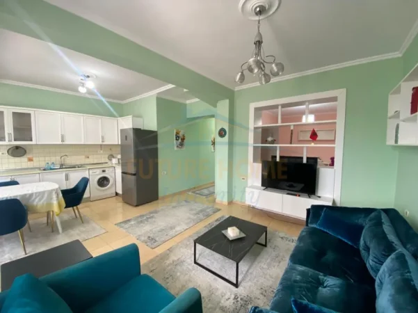 jap me qera apartament 2+1+Ballkon Kati 2, 90 m² 650 € (ISH TREGU ELEKTRIK)