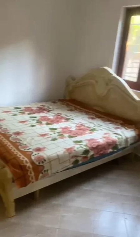Tirane, jepet me qera apartament 2+1 Kati 1, 80 m² 400 € (Rruga Jordan Misja)