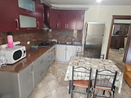 Durres, shitet apartament 2+1+Ballkon Kati 2, 90 m² 180.000 € 