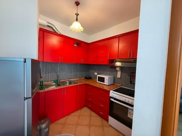 Tirane, jepet me qera apartament 1+1+Ballkon Kati 2, 65 m² 600 € (Stadiumi Air Albania)