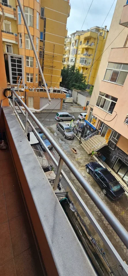 Durres, shitet apartament 2+1 Kati 2, 72 m² 120.000 € (Durres PLAZH pelikani)