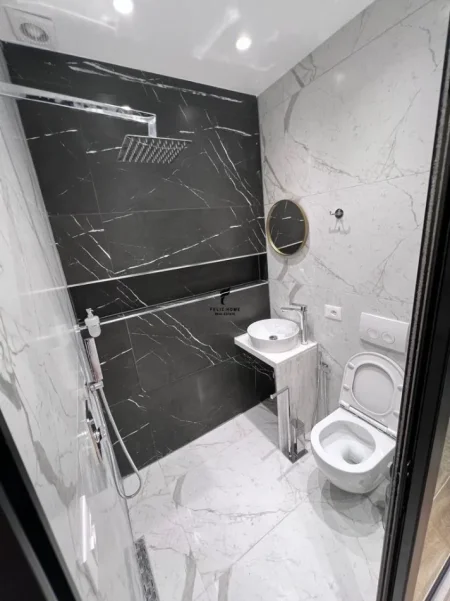Tirane, jepet me qera garsonier Kati 5, 40 m² 450 € (KOMUNA E PARISIT)