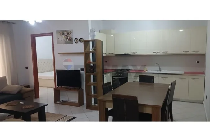 Tirane, jepet me qera apartament 1+1 Kati 2, 62 m² (Kopshti Botanik, Tiranë)