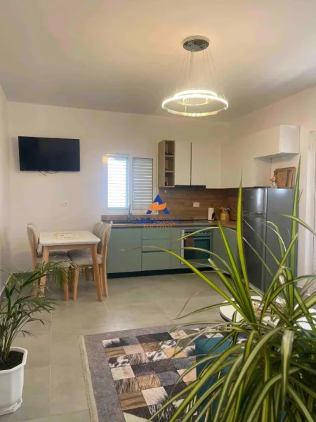 Tirane, jepet me qera apartament 2+1 Kati 0, 45 m² 535 € 