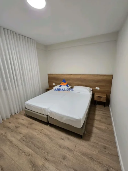 Tirane, jepet me qera apartament 1+1 Kati 1, 60 m² 450 € 