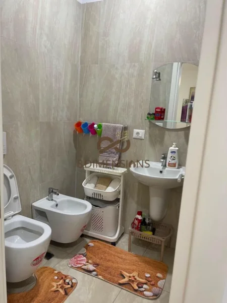 Jepet me qera Apartament 1+1, ne QTU, tek Univers City (D8241A-216)