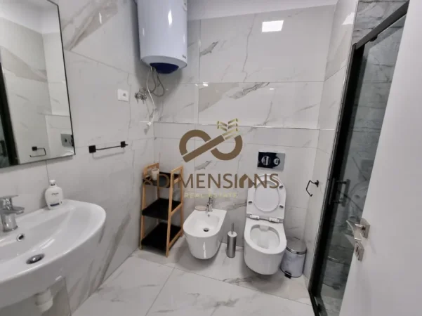 Apartament 2+1 +Ballkon me qera tek Kompleksi Zirkon, Rruga Kongresi i Manastirit