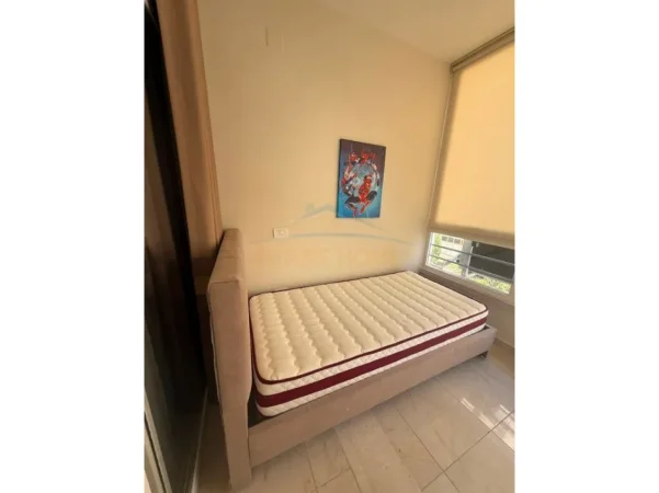 Tirane, shitet apartament 2+1 Kati 2, 65 m² 120.000 € (Unaza e Re)