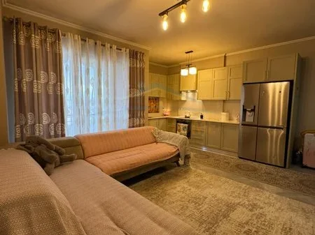 Tirane, shitet apartament 2+1 Kati 5, 101 m² 190000€ (OXHAK)