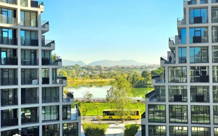 Tirane, jepet me qera ambjent biznesi Kati 1, 60 m² 1.300 € (Lake View Residence Rruga e Kosovareve)