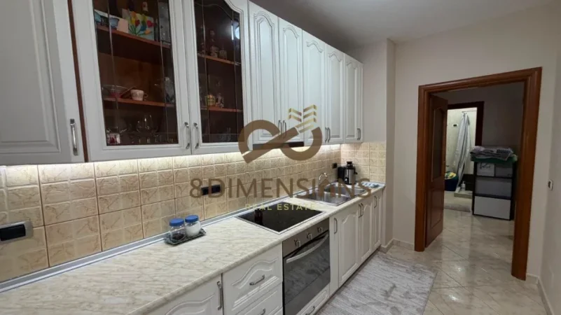 Jepet me qera Apartament 2+1 ne zonen e 21 Dhjetorit (D8242A-197)