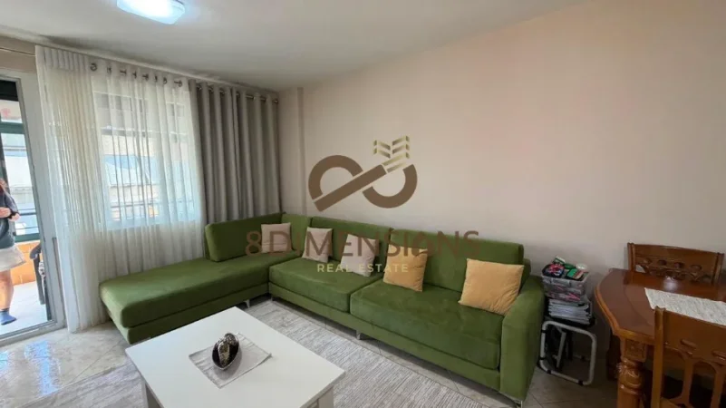 Jepet me qera Apartament 2+1 ne zonen e 21 Dhjetorit (D8242A-197)