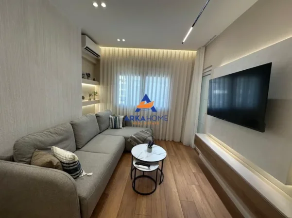 Tirane, shitet apartament 1+1+Ballkon Kati 3, 60 m² 163.000 € 