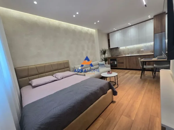 Tirane, shitet garsonier 1+1 Kati 4, 40 m² 120.000 € (PAZARI I RI)