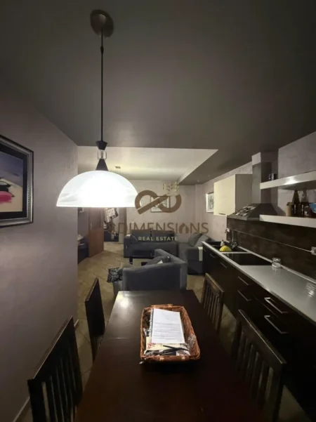 Apartament 2+1 +Ballkon me qera prane SQUARE 21, 21 Dhjetori