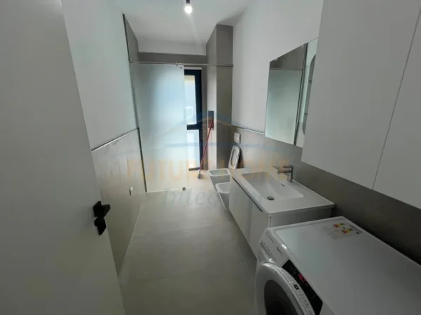 Tirane, jepet me qera apartament 2+1+PARKIM, Kati 5, 82 m² 800 € (Fiori Di Bosco , DON BOSKO)
