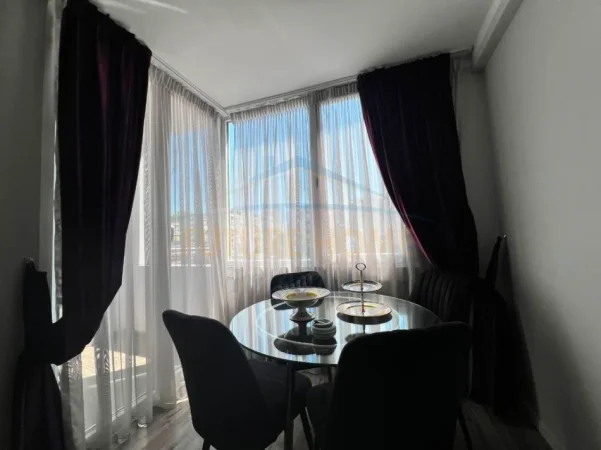 Tirane, shitet apartament 1+1 Kati 6, 61 m² 250.000 € (BLLOKU)