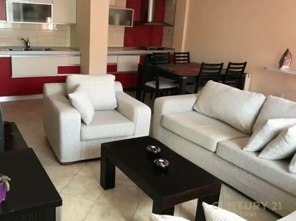 Tirane, jepet me qera apartament 1+1 Kati 7, 94 m² 650 € (komuna e parisit)