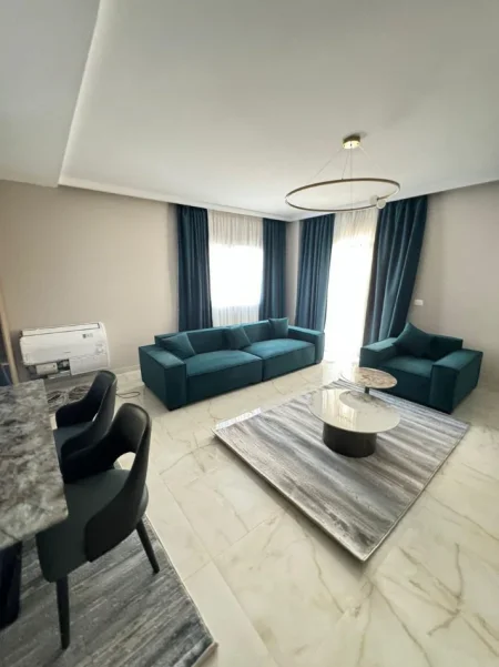Tirane, jepet me qera apartament 2+1 Kati 3, 116 m² 1.000 € (Liqeni i Farkes)