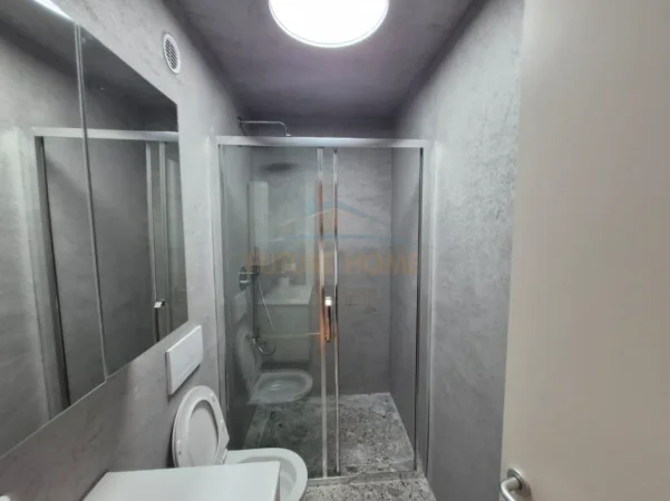 Tirane, shitet apartament 2+1+Ballkon Kati 4, 61 m² 210.000 € (Garda)