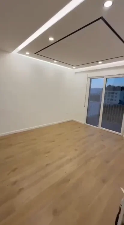 Tirane, jepet me qera 1+1 Kati 3, 68 m² 450 € (Astir,rezidenca Klensi)