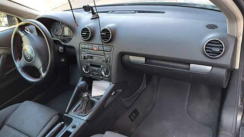 Shkoder, shes makine Audi a3 manual 2003 tek der Nafte, e zeze manuale Kondicioner 400.001 km 2.500 €