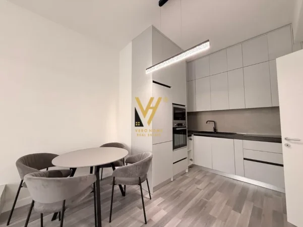 Tirane, jepet me qera apartament 1+1+Ballkon Kati 2, 80 m² 770 € (VASIL SHANTO)