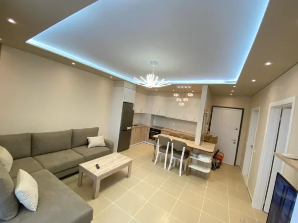Tirane, shitet apartament 1+1+Aneks+Ballkon Kati 3, 64 m² 160.000 € (ish fusha e aviacionit)