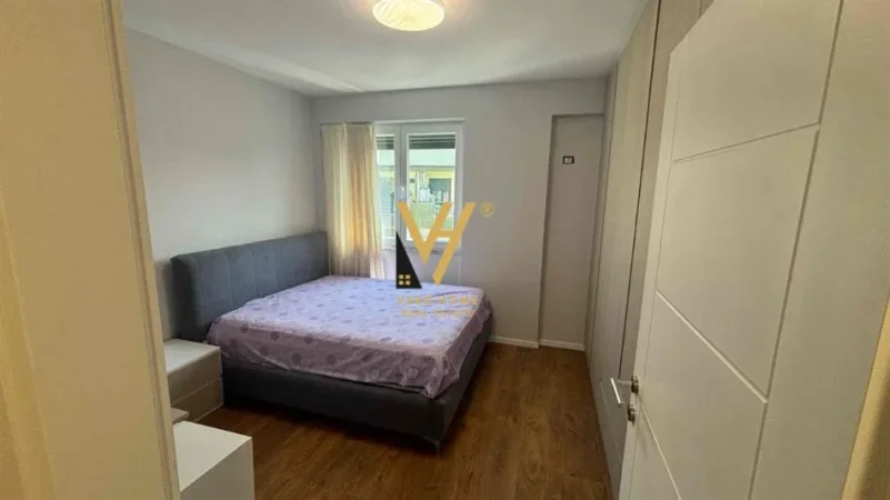 Tirane, jepet me qera apartament 1+1+Ballkon Kati 6, 68 m² 540 € (5 MAJI)
