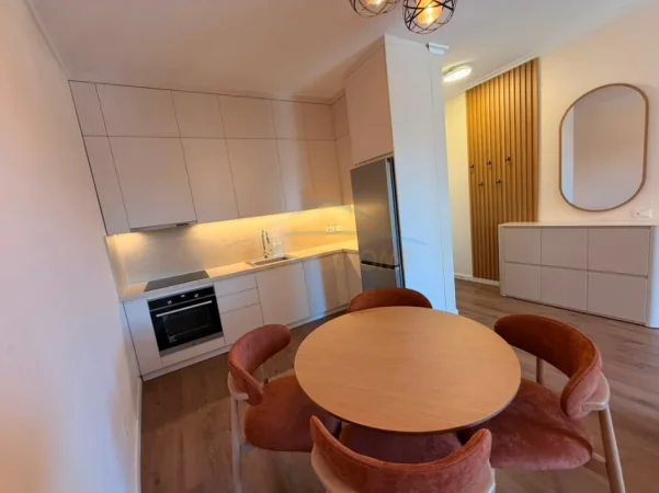 Tirane, jepet me qera apartament 2+1+Ballkon Kati 5, 114 m² 2.000 € (Altana Luxury Residence, Rruga e Kosovarëve)