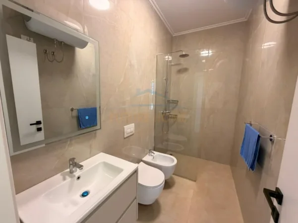 Tirane, jepet me qera apartament 2+1+Ballkon Kati 5, 114 m² 2.000 € (Altana Luxury Residence, Rruga e Kosovarëve)