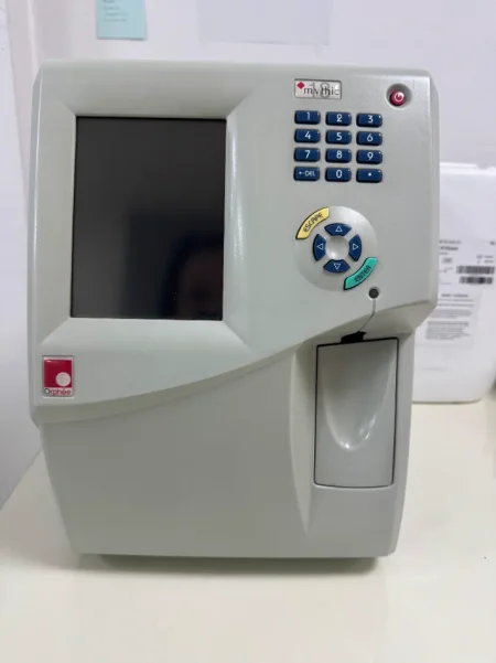 Tirane, shes pajisje mjekesore Cell Counter Mythic 18,Urinometer...   5.700 €