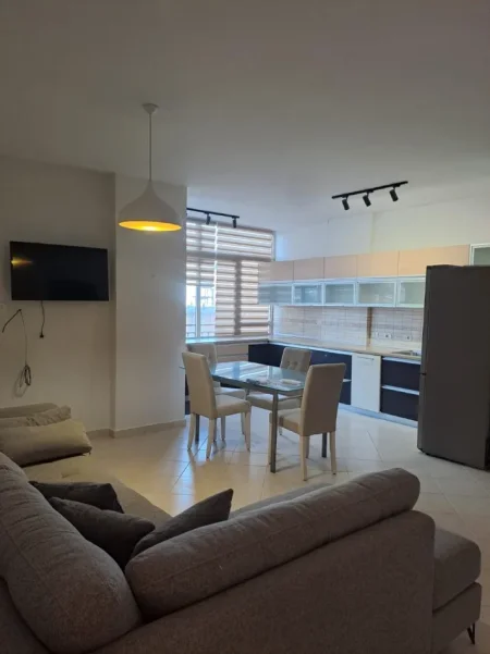 Tirane, jepet me qera apartament 2+1 Kati 2, 100 m² 800 € (RRUGA E KOSOVAREVE)