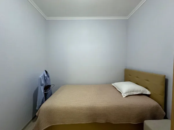 Tirane, jepet me qera apartament , 140 m² 900 € 