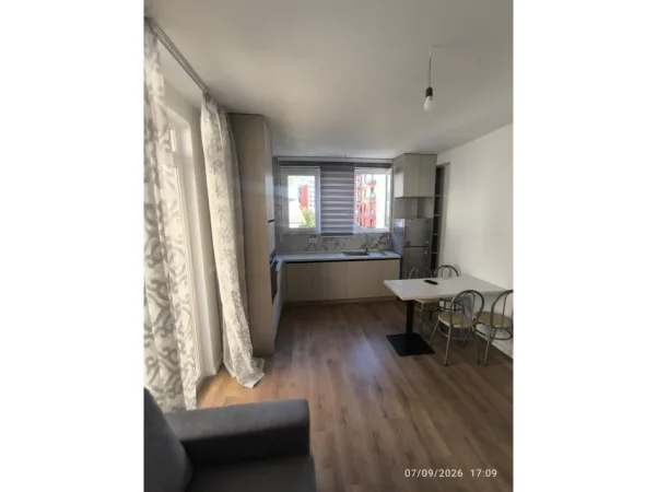Qera, Apartament 1+1, Stadiumi Dinamo, Tirane. 0696069906