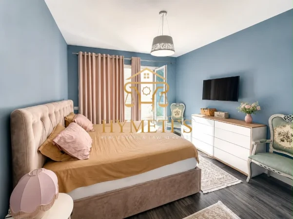 Gjiri Lalezit | Hamallaj, shitet Vile Vile 2 Katshe , 145 m² 580.000 € (Lura 3, Gjiri i Lalëzit)